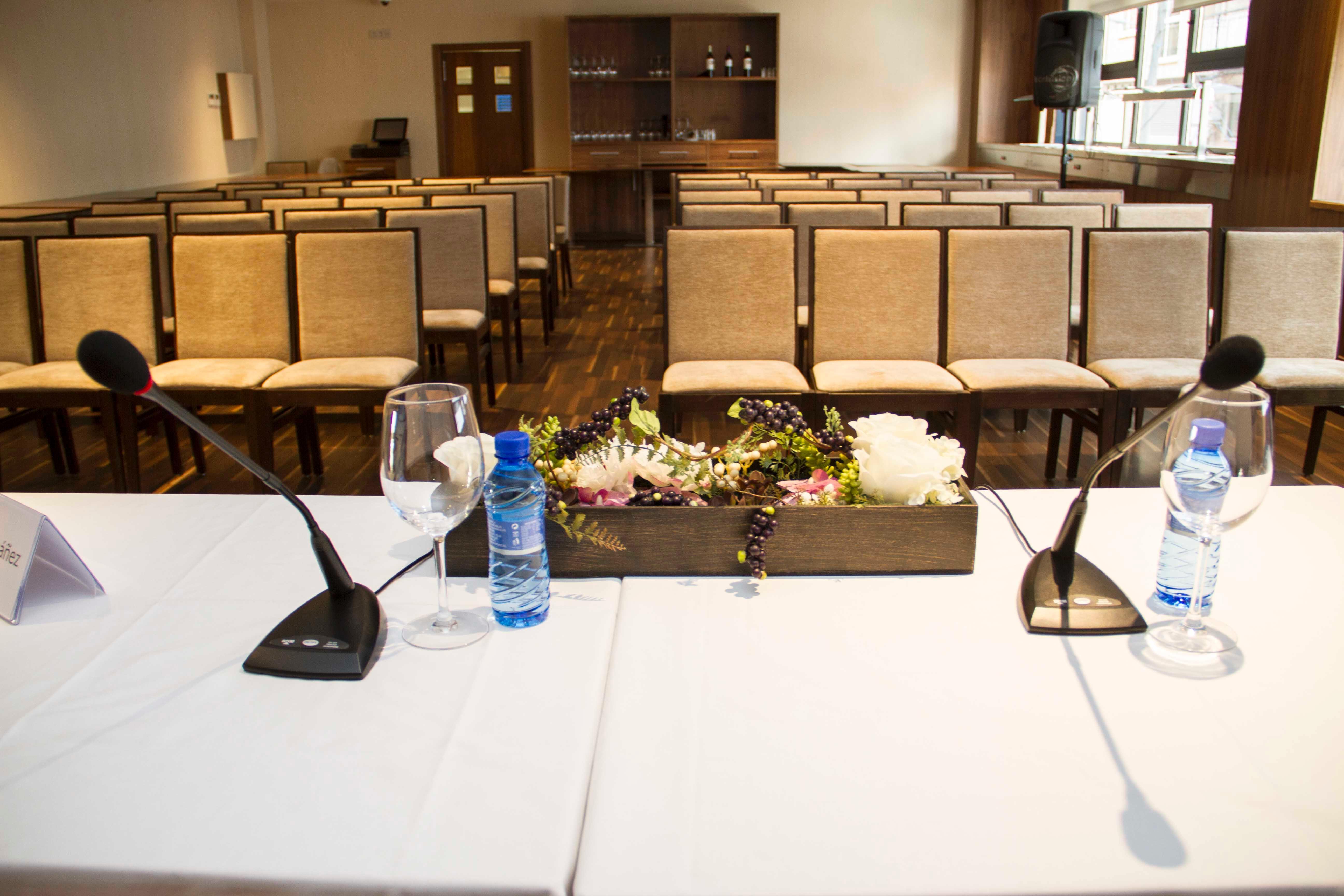 Hotel Santa Eulalia ปวยร์โตลญาโน ภายนอก รูปภาพ