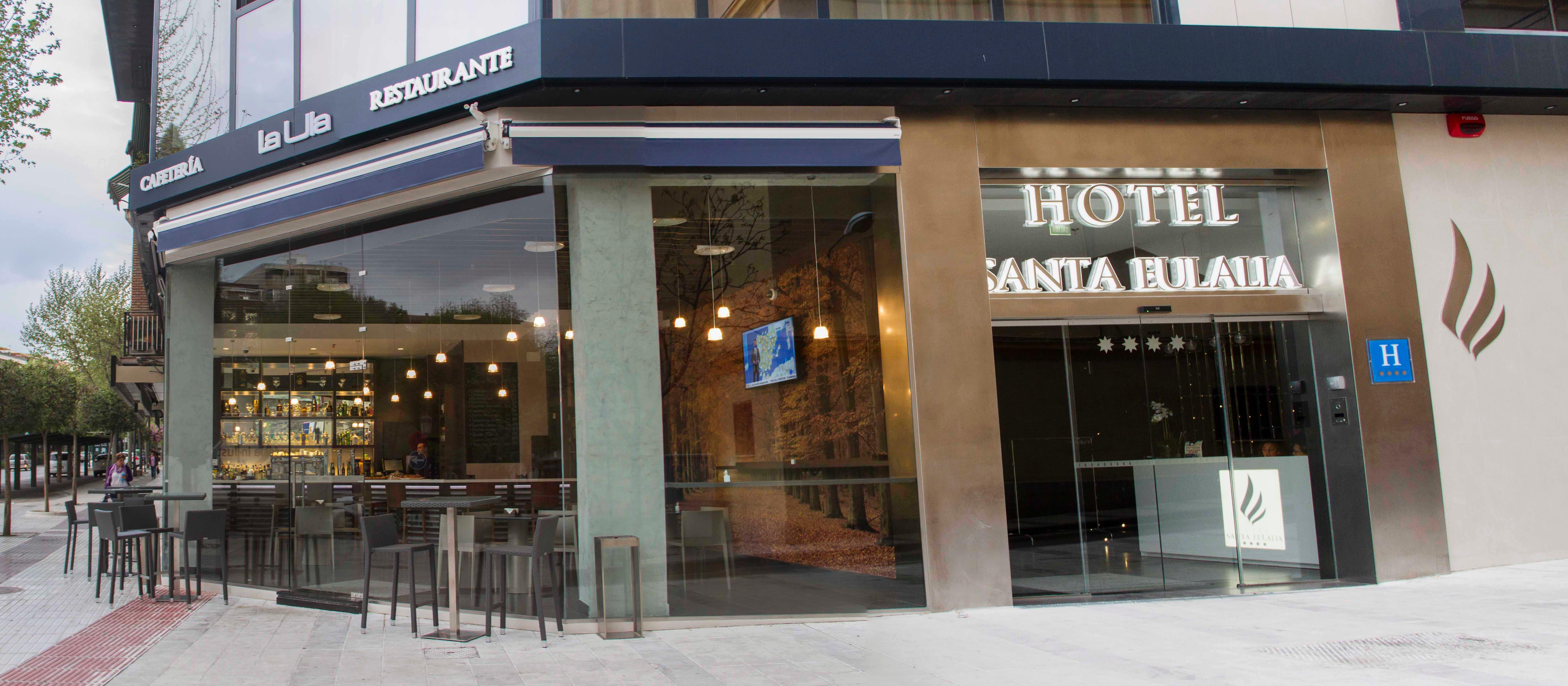 Hotel Santa Eulalia ปวยร์โตลญาโน ภายนอก รูปภาพ