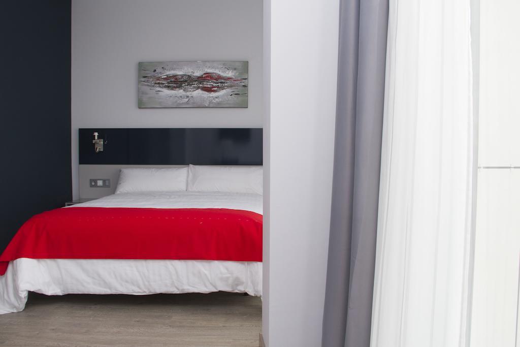 Hotel Santa Eulalia ปวยร์โตลญาโน ห้อง รูปภาพ